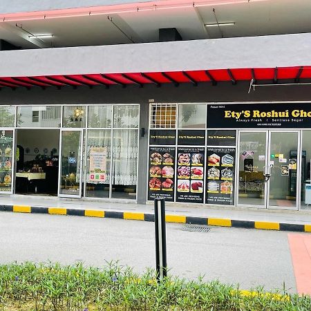 Rantissi Homestay The Zizz Damansara North 八打灵再也 外观 照片